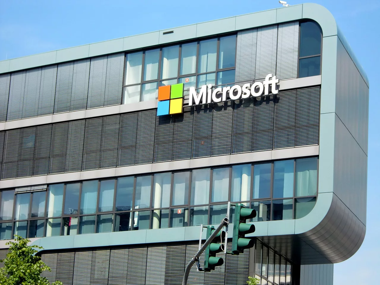 Microsoft earnings: 84 cents a share vs 72 cents EPS expected